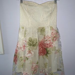 Sleeveless floral print dress